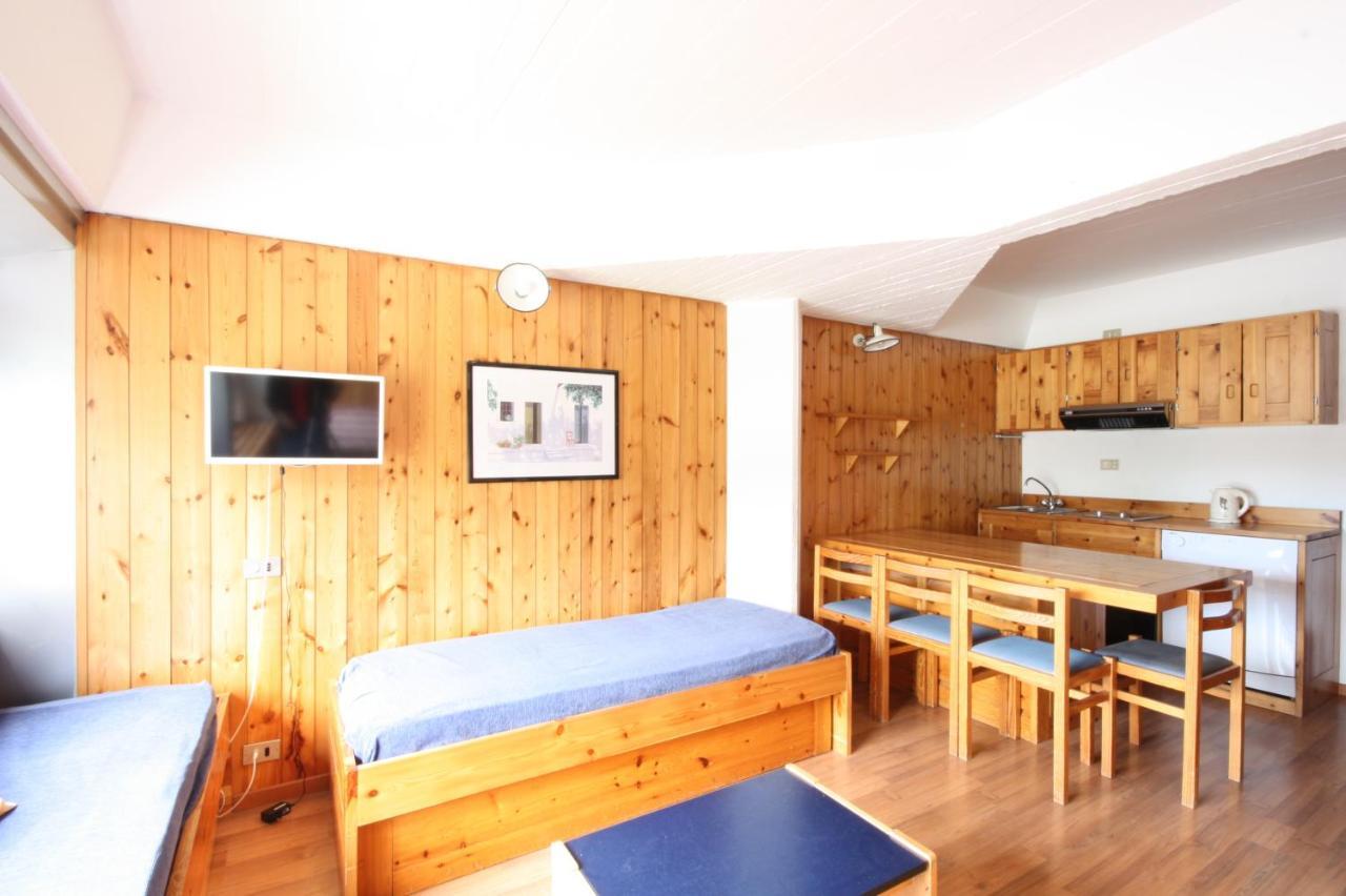 Marilleva 1400 Appartamenti Montana 외부 사진